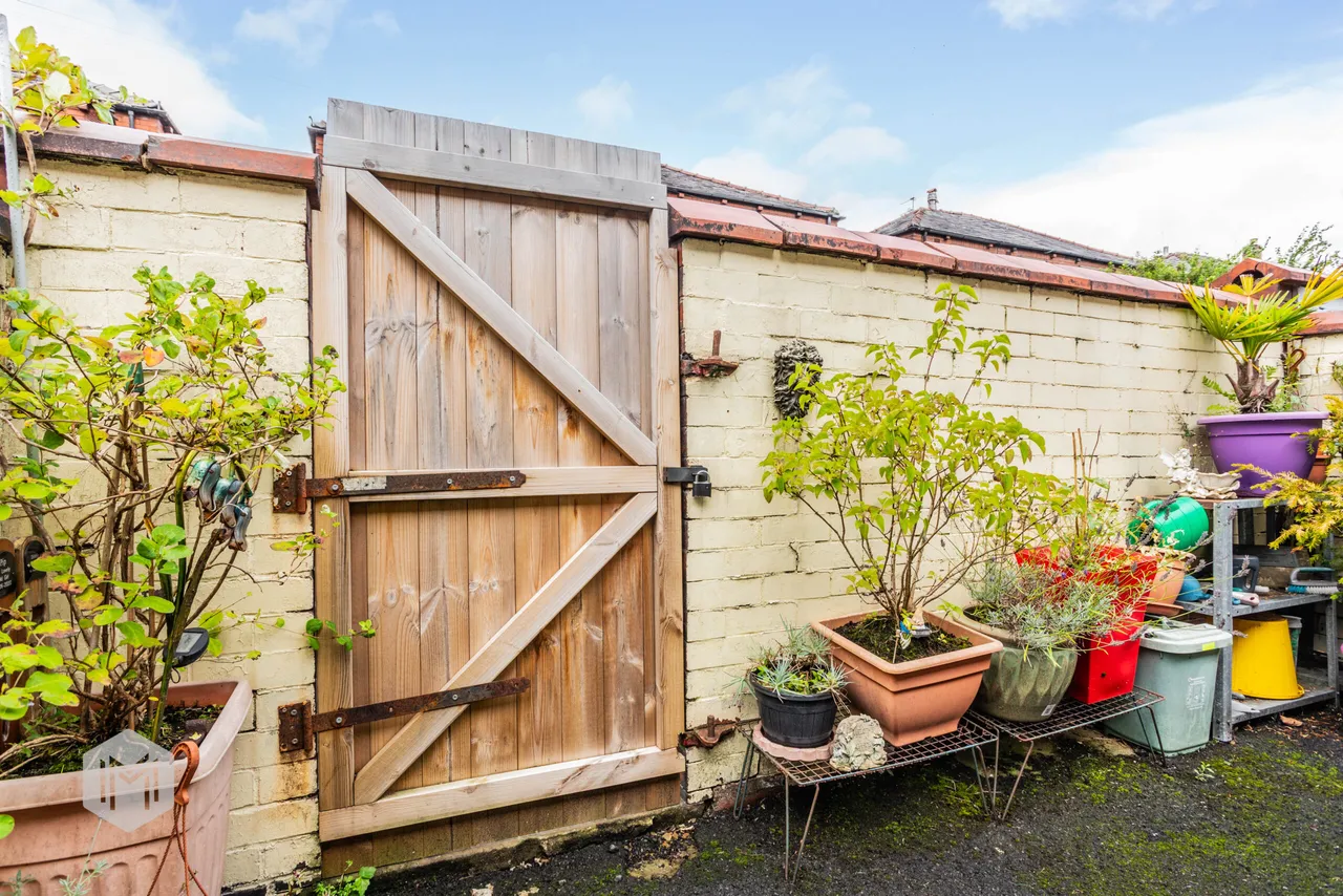 Florence Avenue, Bolton, BL1, photo 25