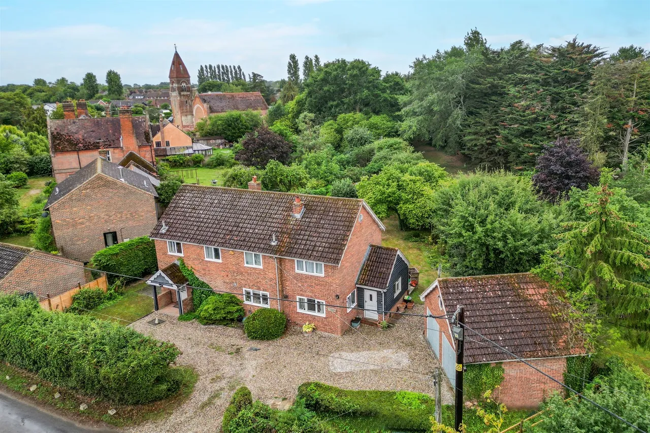 Church Lane, Ford End Chelmsford, CM3, photo 3