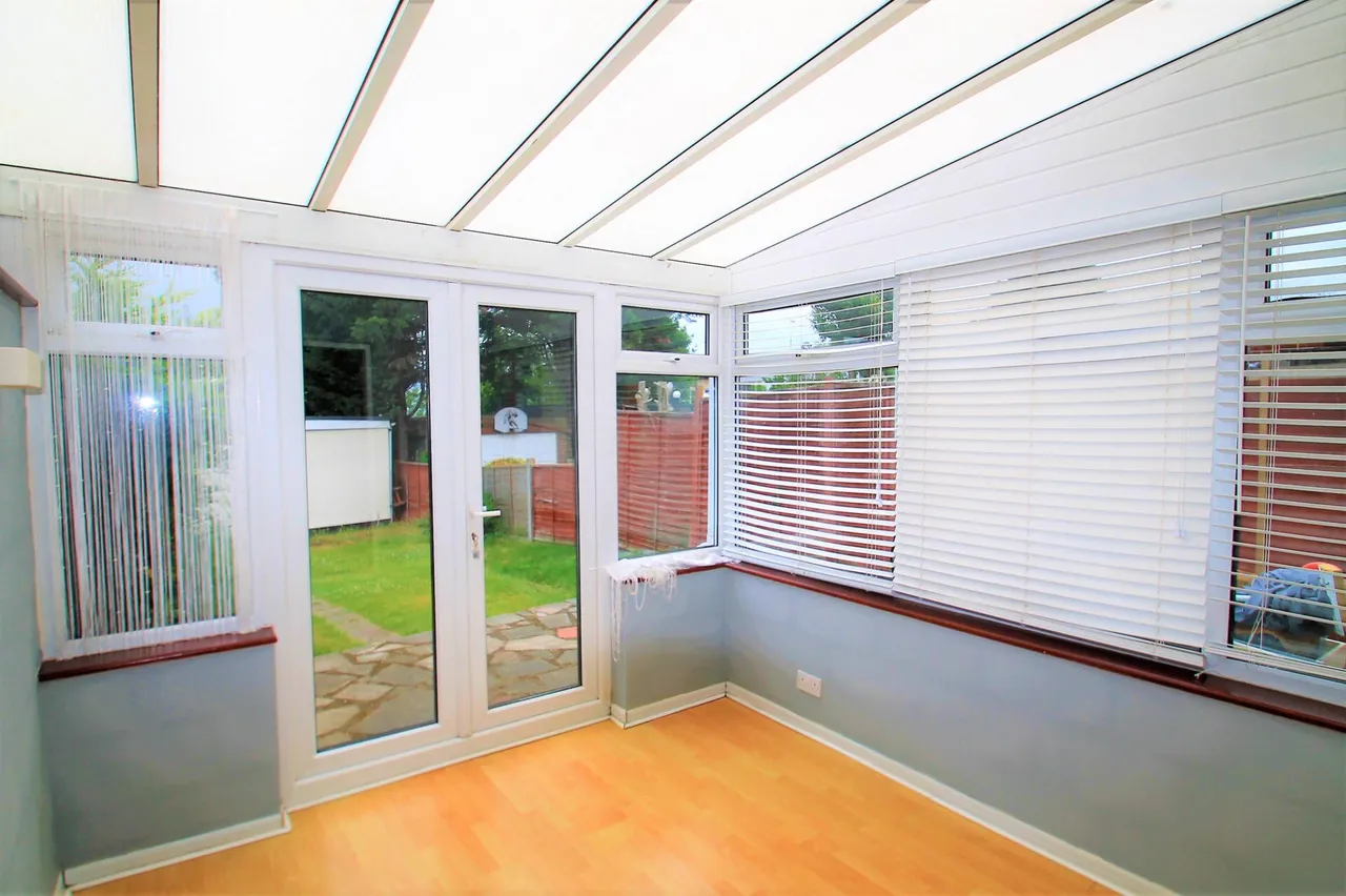Cavell Crescent, Dartford, photo 2