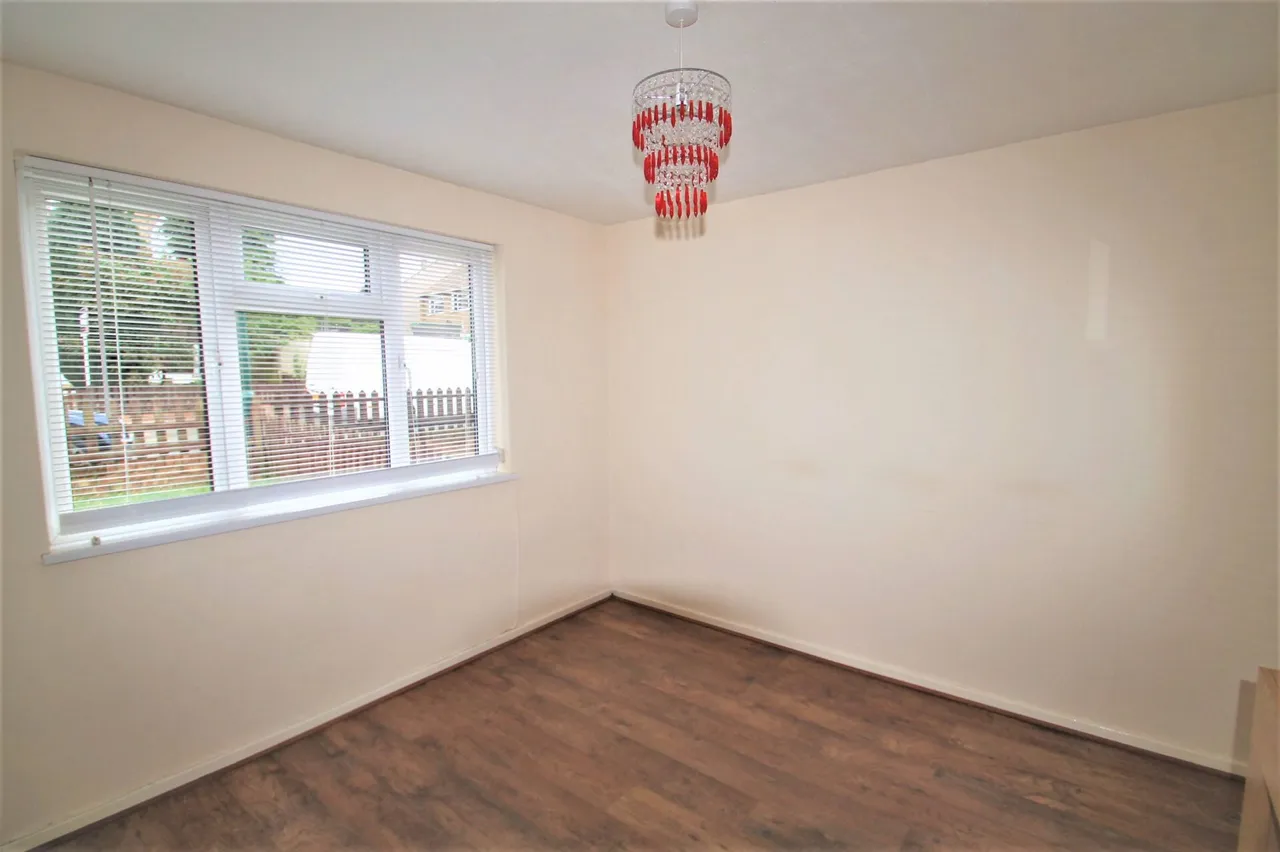 Cavell Crescent, Dartford, photo 4