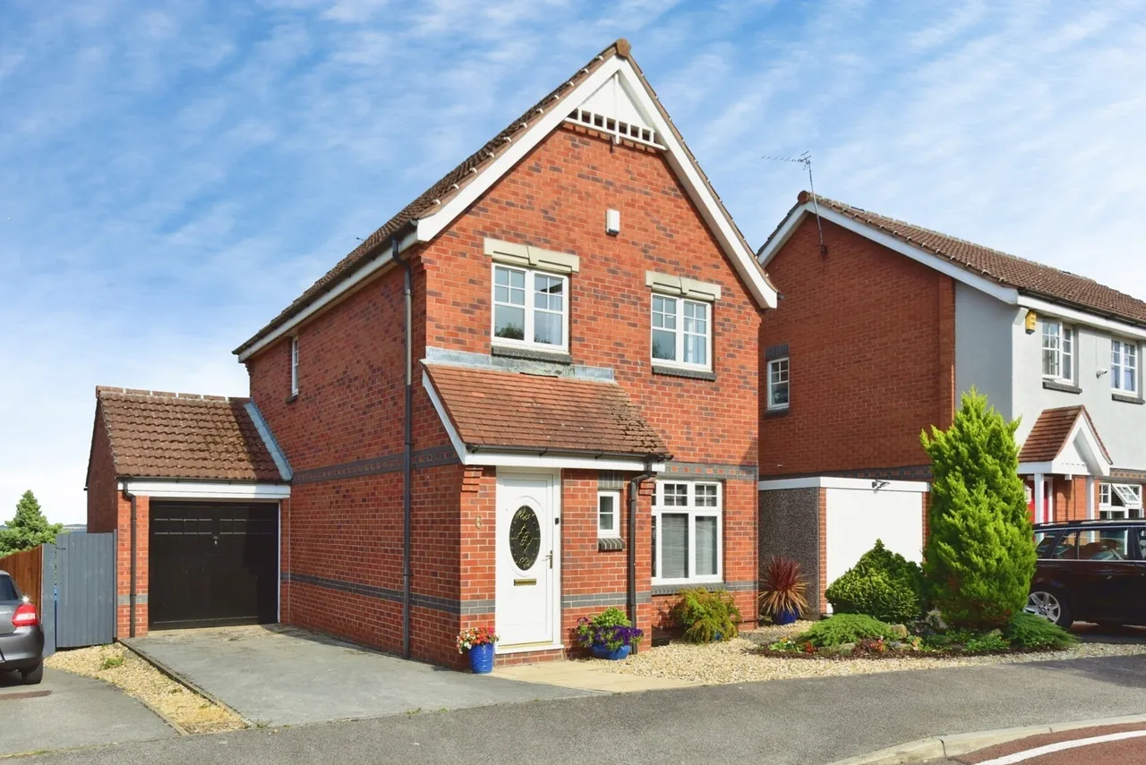 3 bed house for sale — Rose Hill Avenue, Mosborough, Sheffield, S20