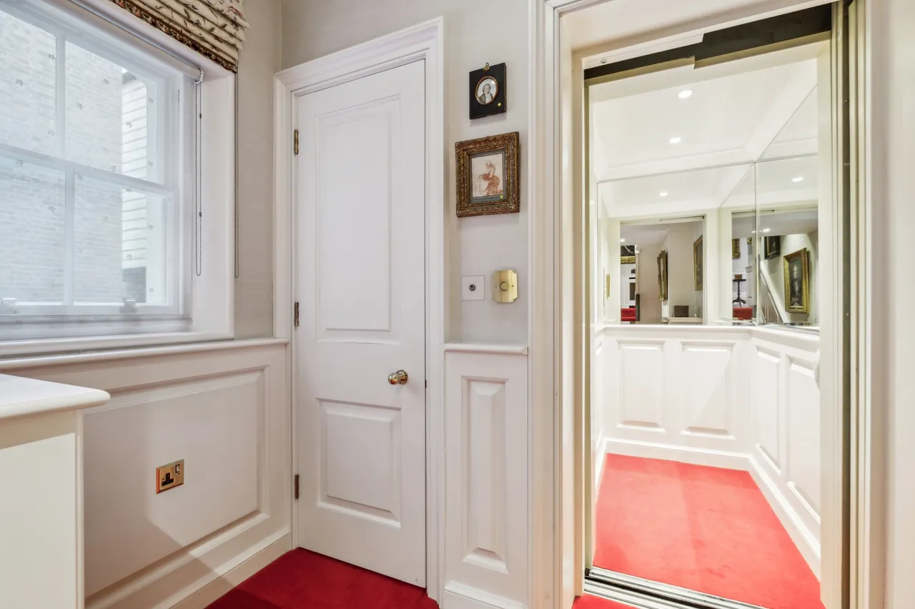 Craven Street, Covent Garden, WC2N, photo 19