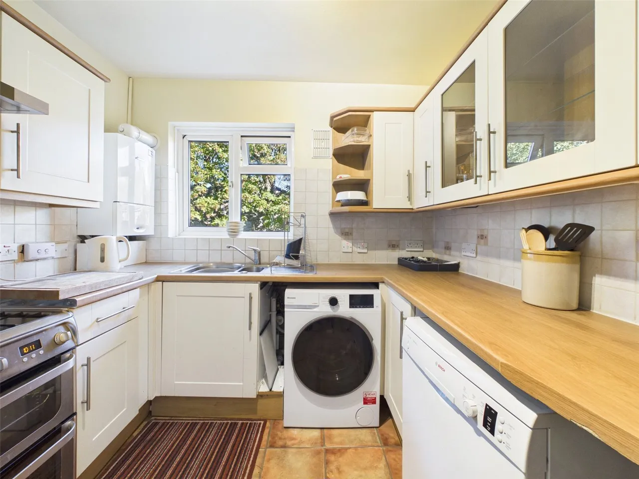 Eversley Crescent, Isleworth, TW7, photo 4