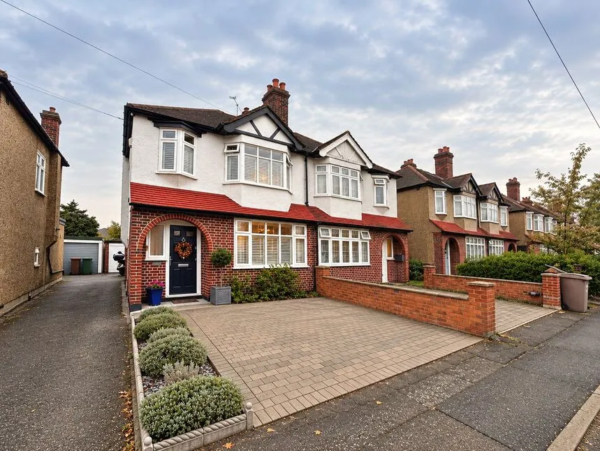 3 bed house for sale, Elmwood Close, Wallington, SM6