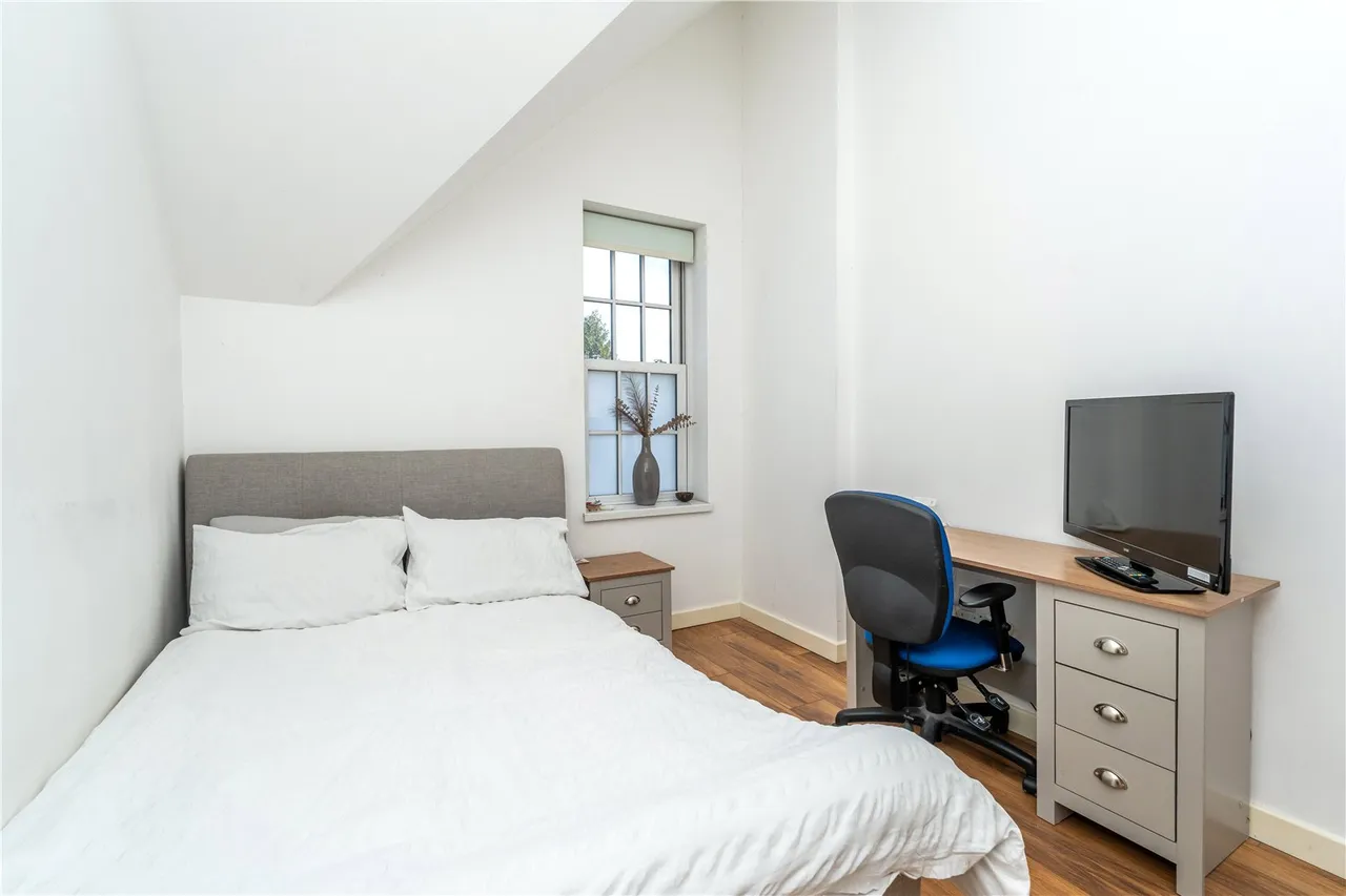 Tower Road, Strawberry Hill, TW1 4PP, photo 5