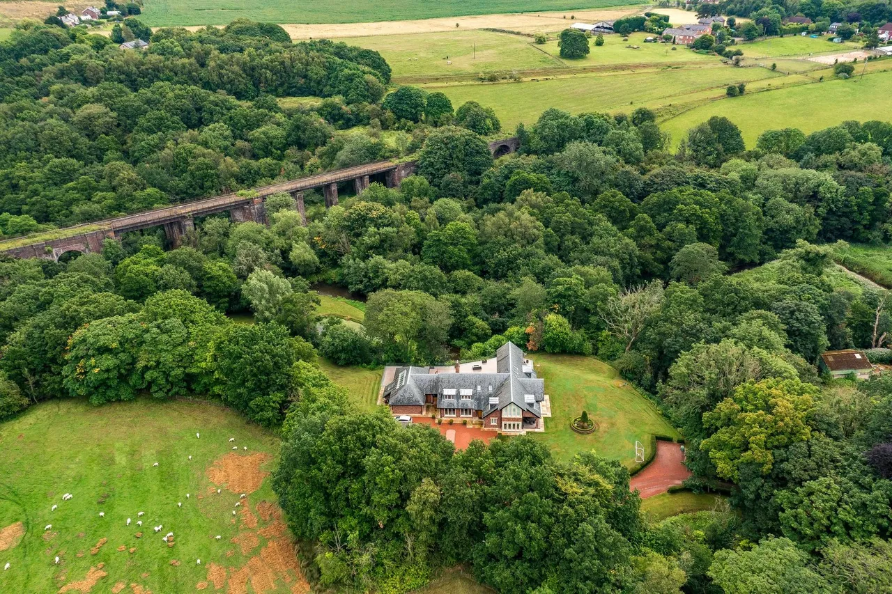 Thornhill, Standish, WN1, photo 78