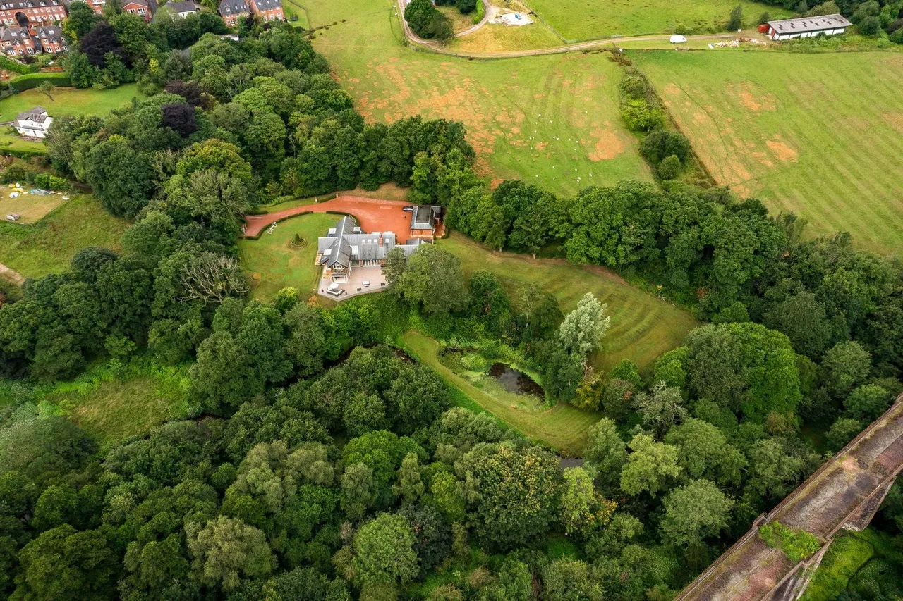 Thornhill, Standish, WN1, photo 70