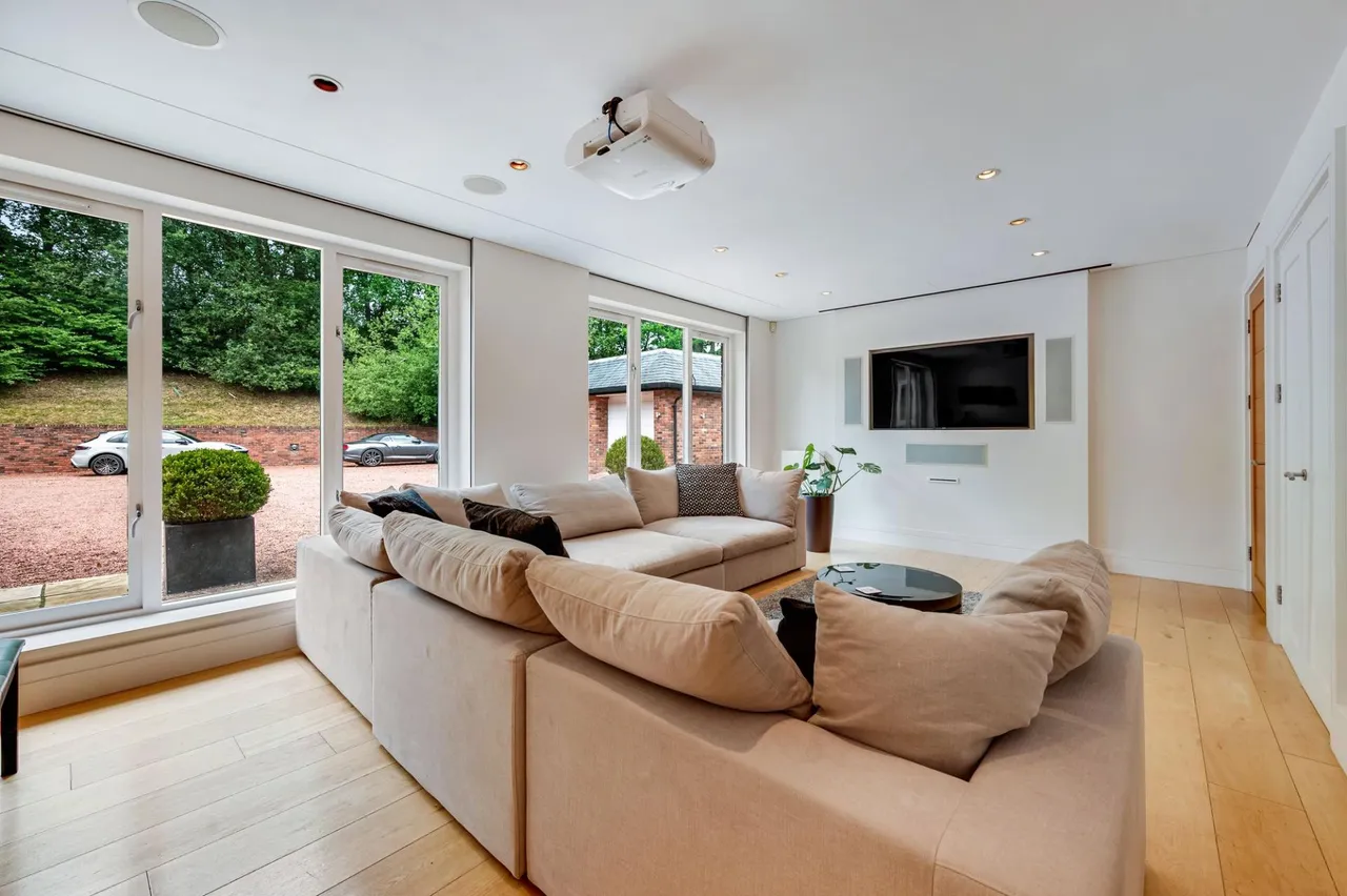 Thornhill, Standish, WN1, photo 3