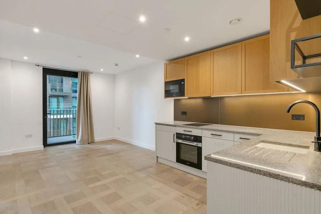 Merino Gardens, London, E1W, photo 2