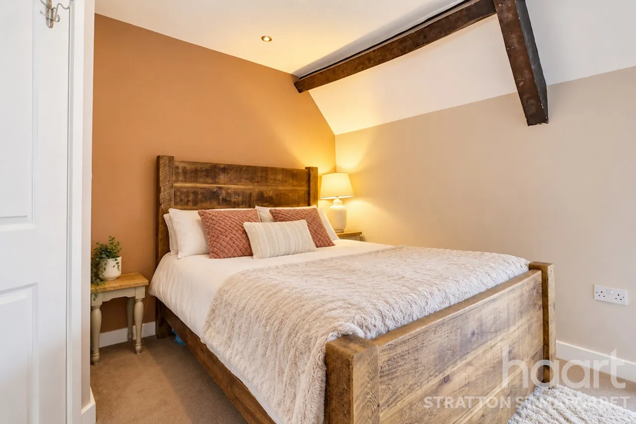 High Street, Swindon, SN1, photo 6