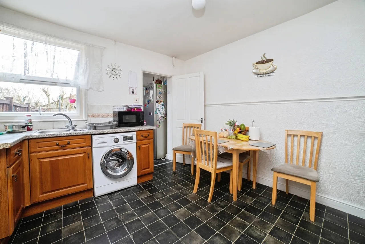 Alfred Street, Sutton-in-Ashfield, Nottinghamshire, NG17, photo 4