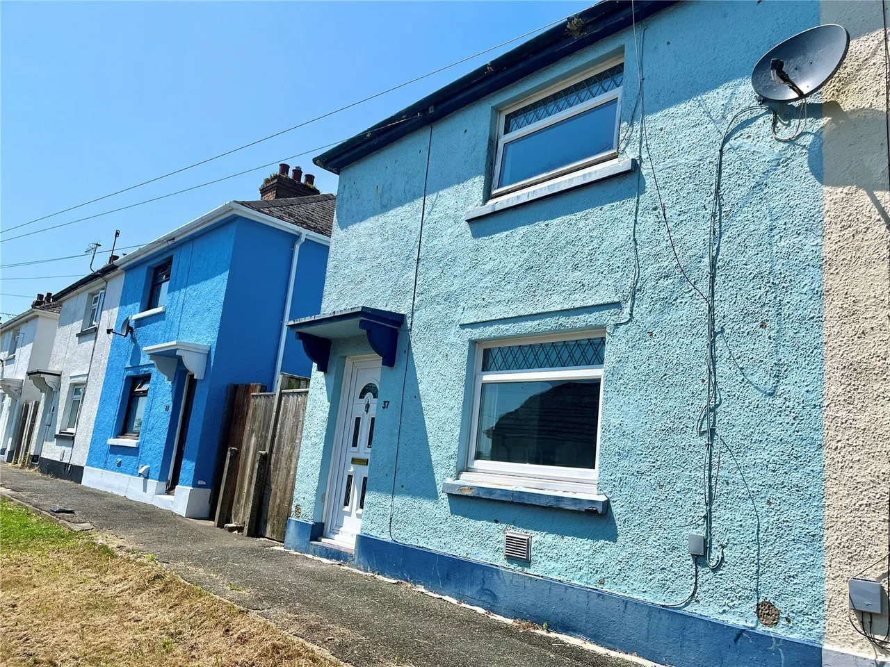 3 bed house for sale, Newell Hill, Tenby, SA70