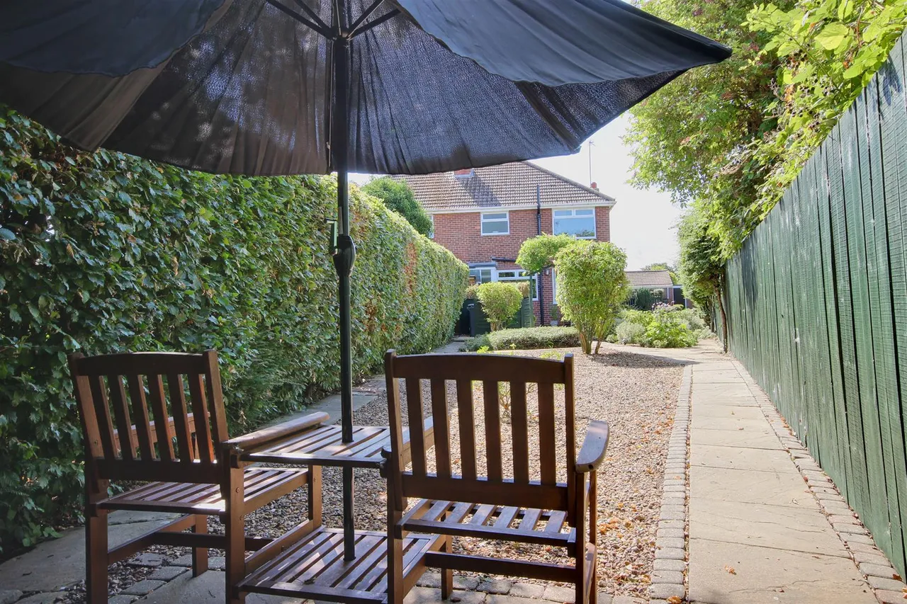 Marydene Drive, Hull, photo 24