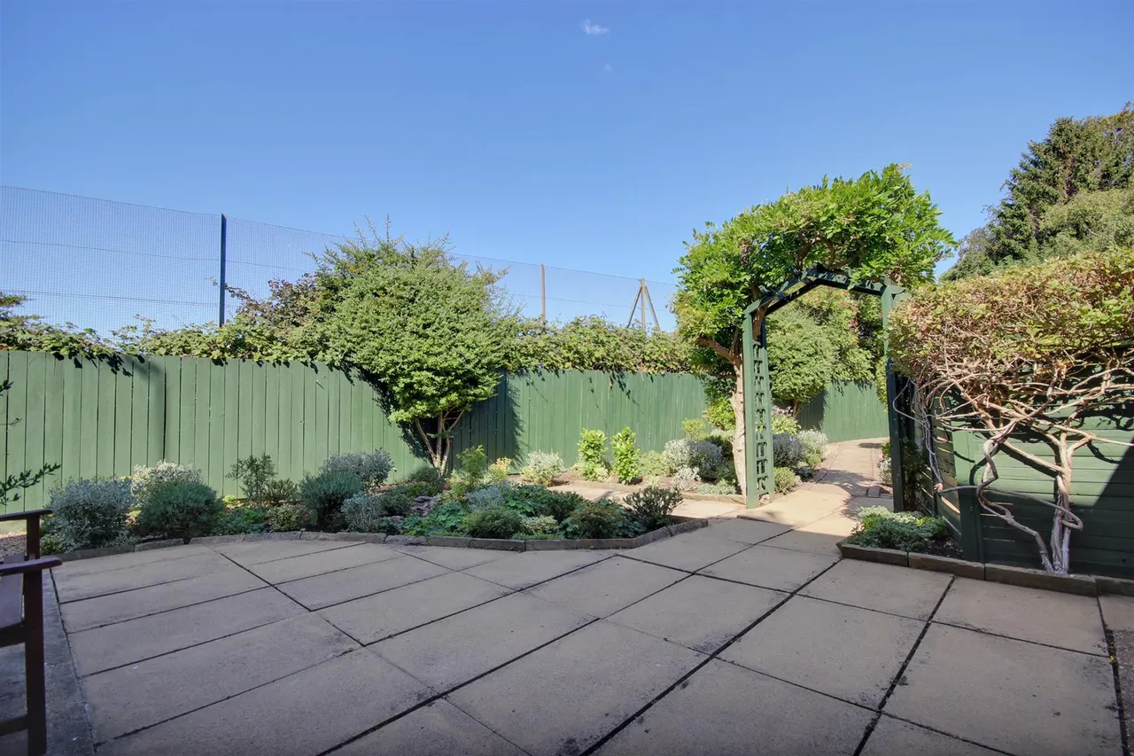 Marydene Drive, Hull, photo 18