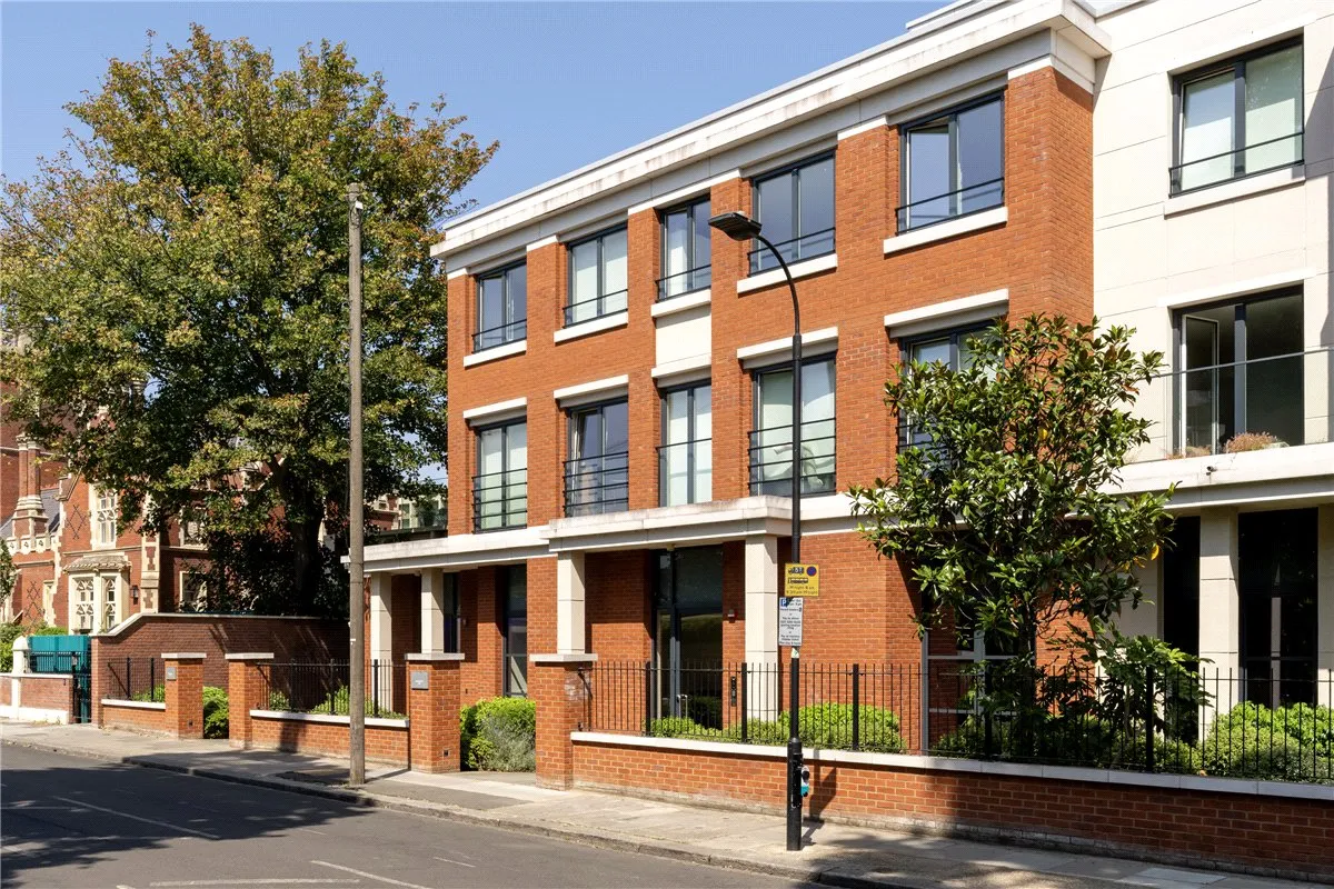 Broomhouse Lane, London, SW6, photo 11