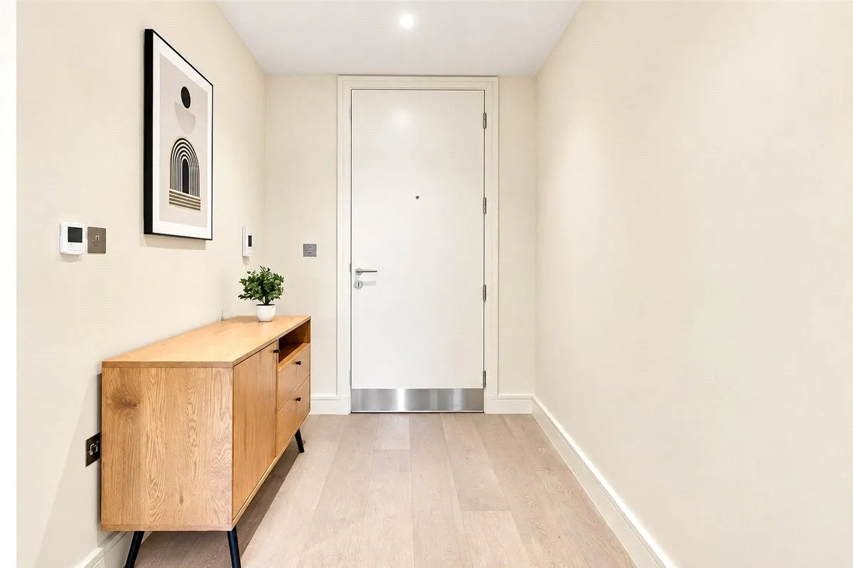 Broomhouse Lane, London, SW6, photo 9