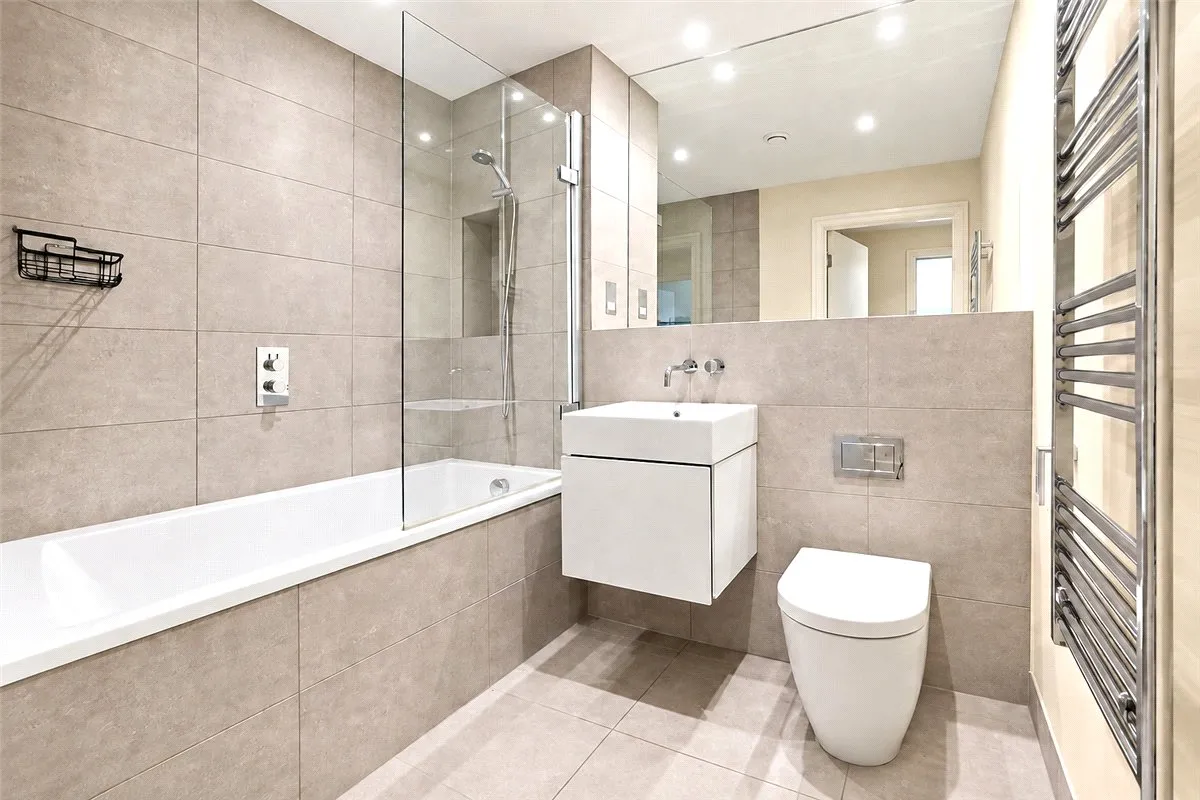 Broomhouse Lane, London, SW6, photo 10