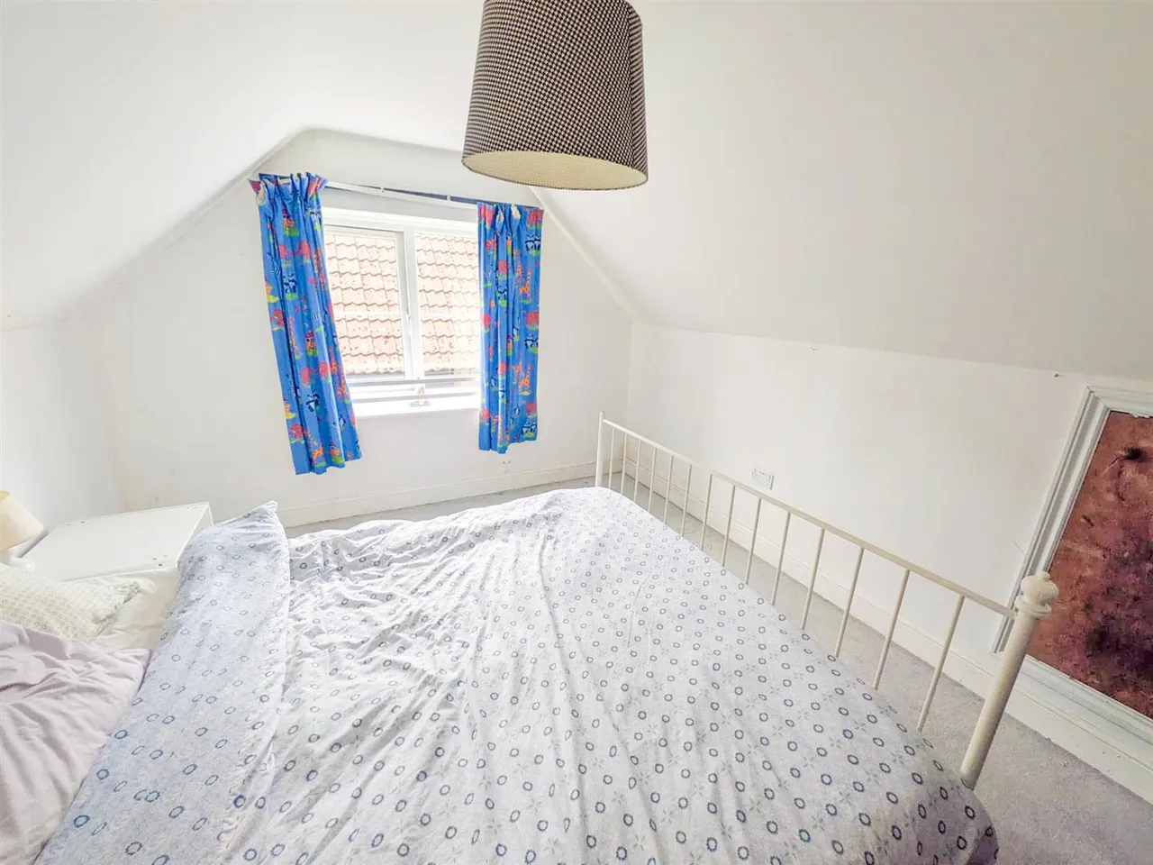 Castle Rise, Ridgewood, Uckfield, East Sussex, TN22 5UN, photo 8