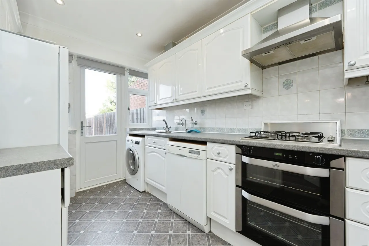 Kenyngton Place, Harrow, HA3, photo 8