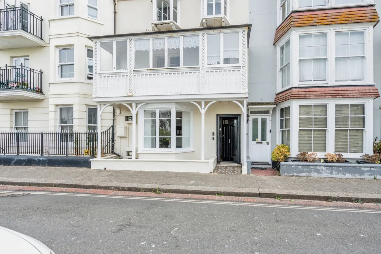 1 bed flat for sale, The Steyne, Bognor Regis, PO21