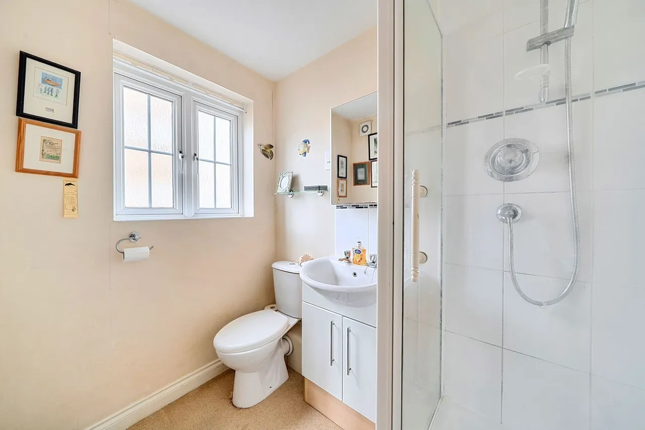 New Road, Frome, BA11, photo 19