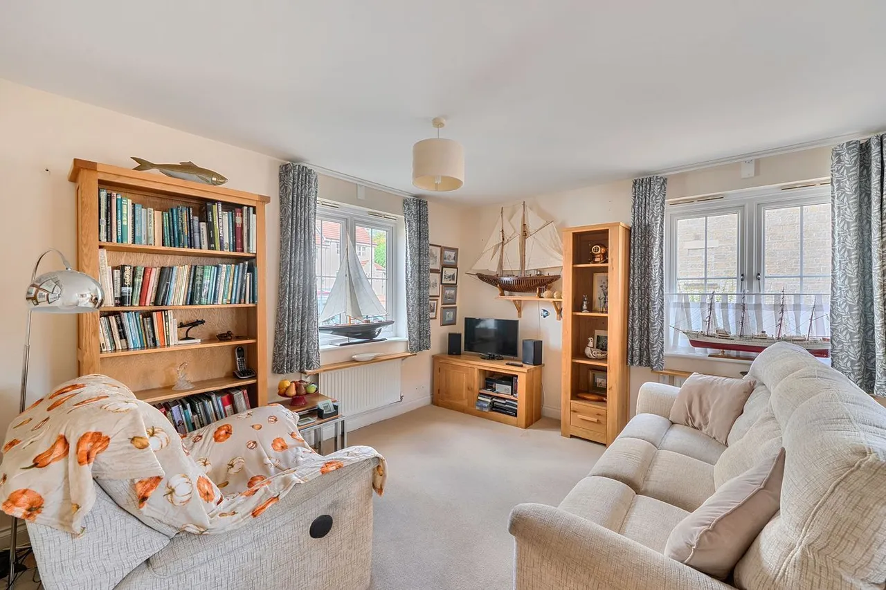 New Road, Frome, BA11, photo 7