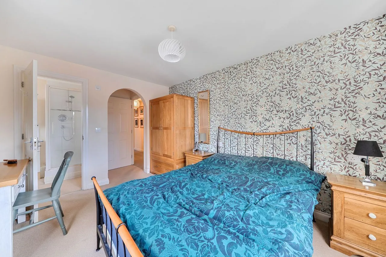 New Road, Frome, BA11, photo 11