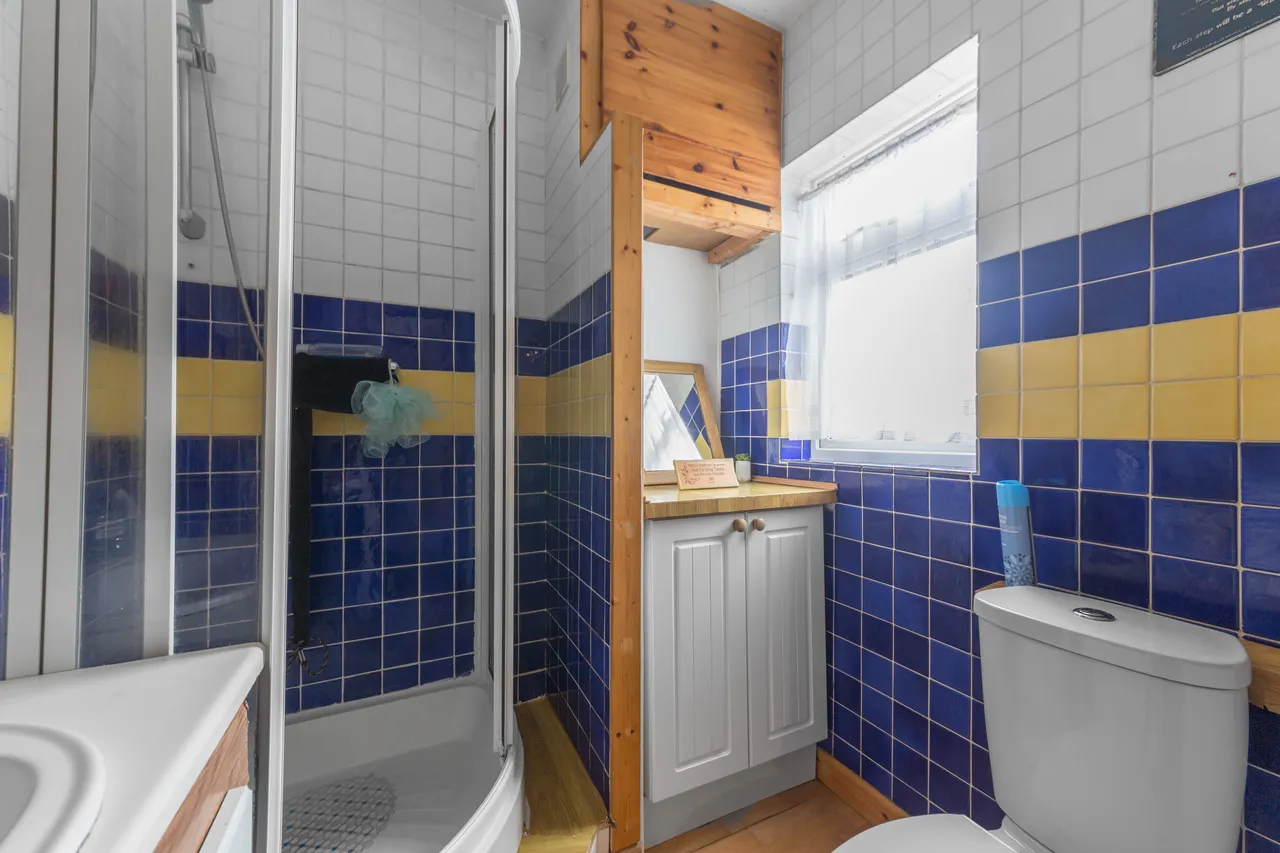 Corbins Lane, Harrow, HA2, photo 27