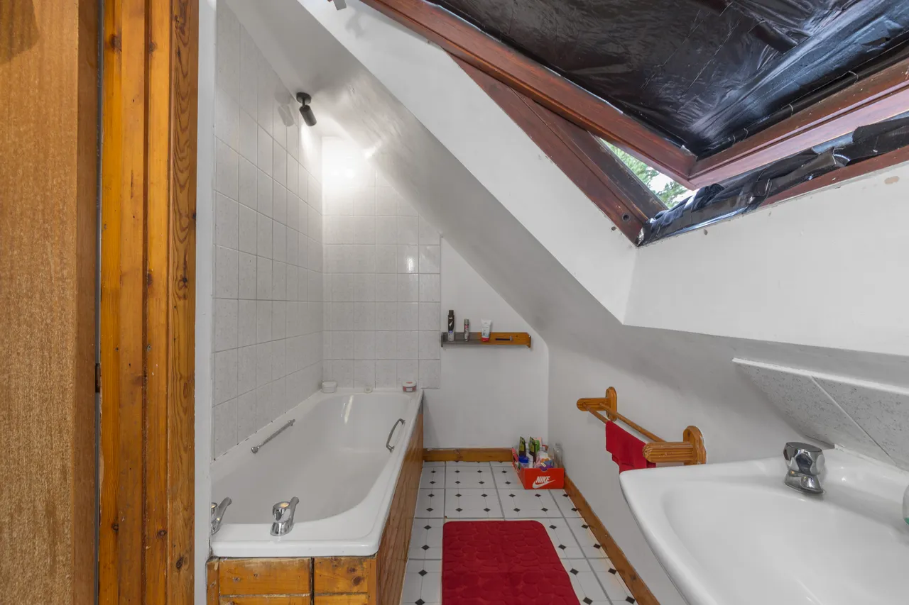 Corbins Lane, Harrow, HA2, photo 8