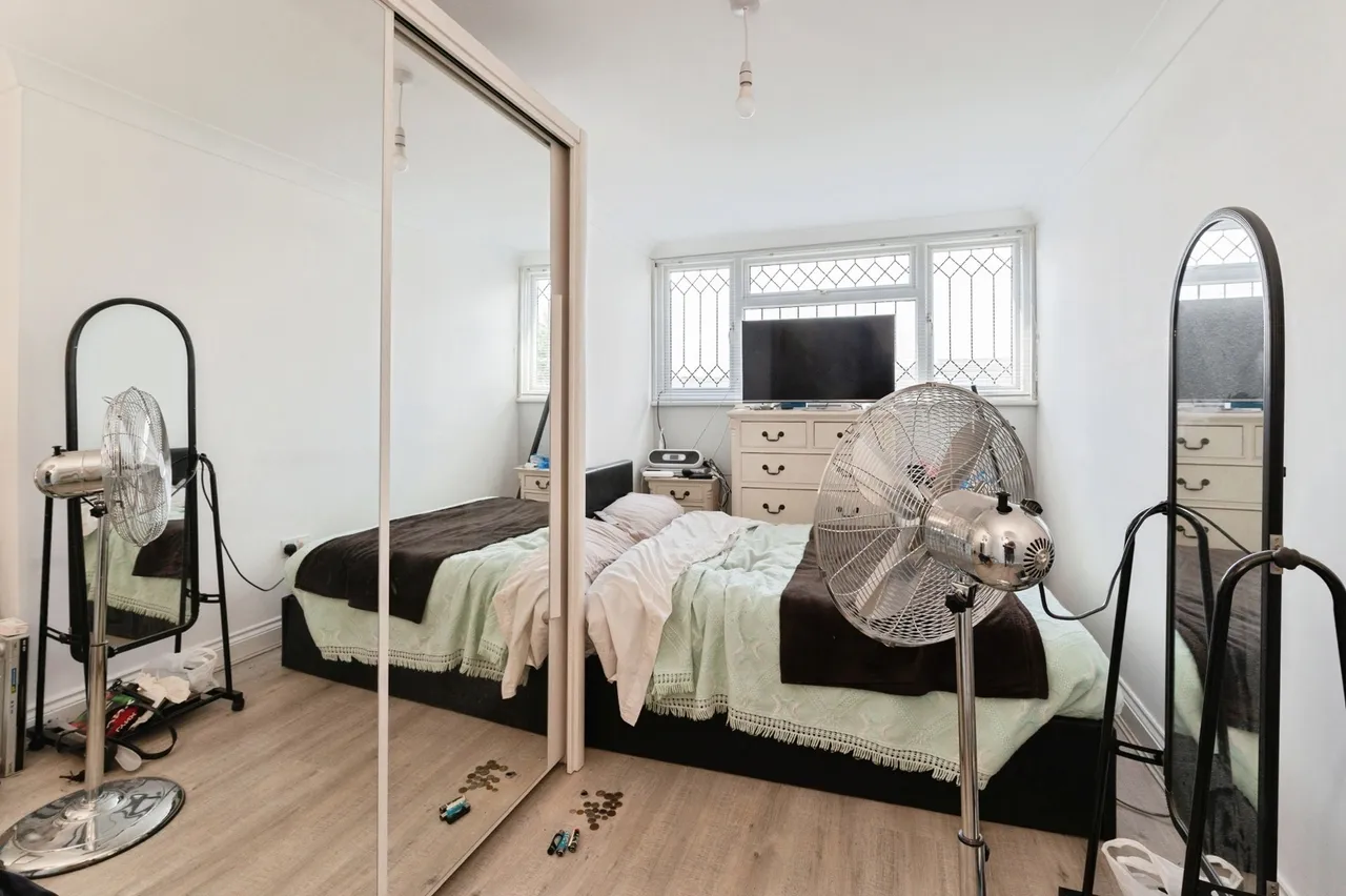 Southwark Path, Basildon, Essex, SS14, photo 7