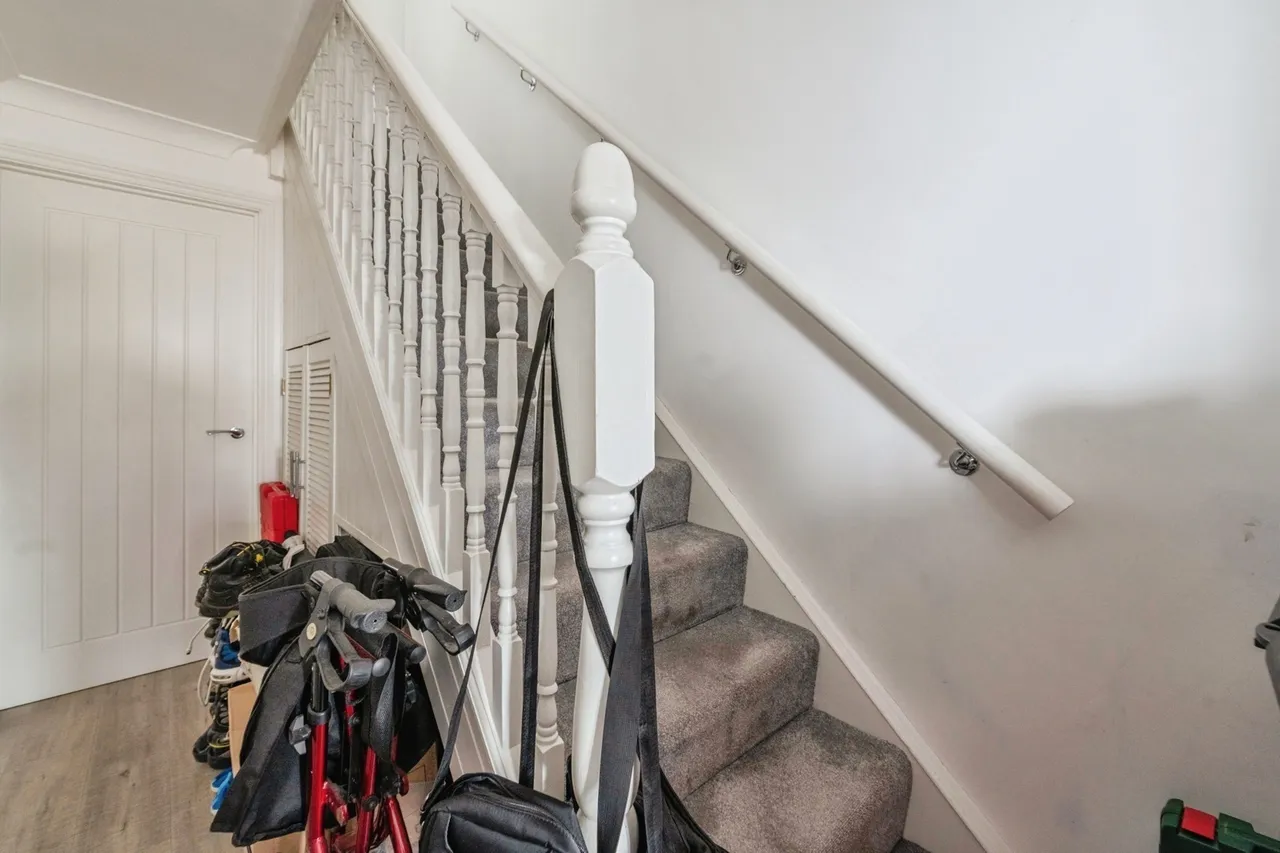 Southwark Path, Basildon, Essex, SS14, photo 13
