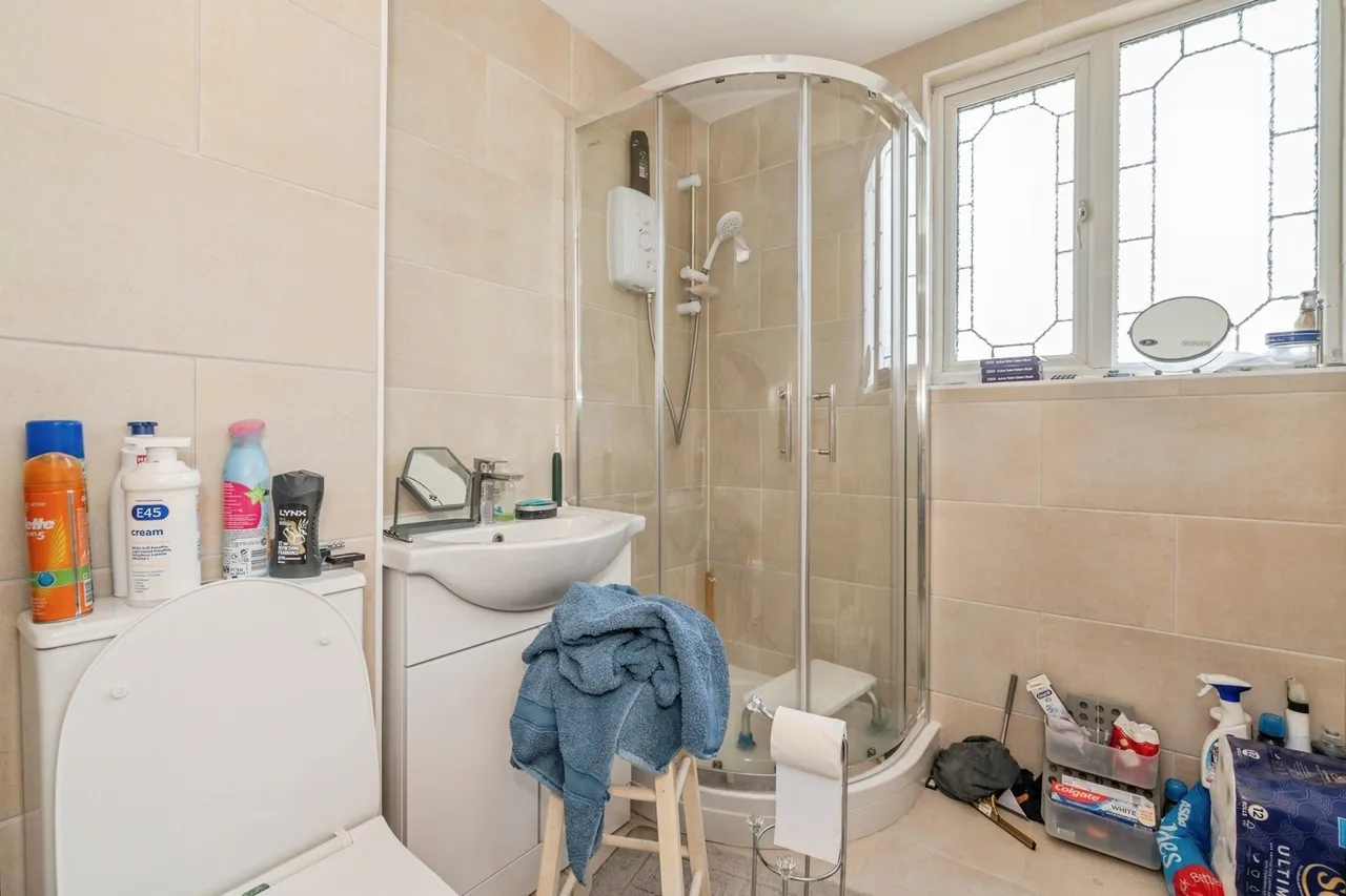 Southwark Path, Basildon, Essex, SS14, photo 4