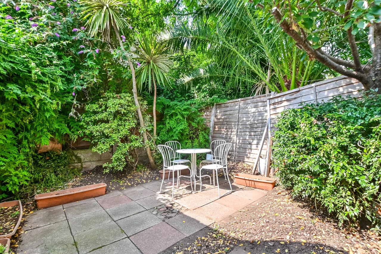 Flat B, 71 Malvern Road, London, photo 7