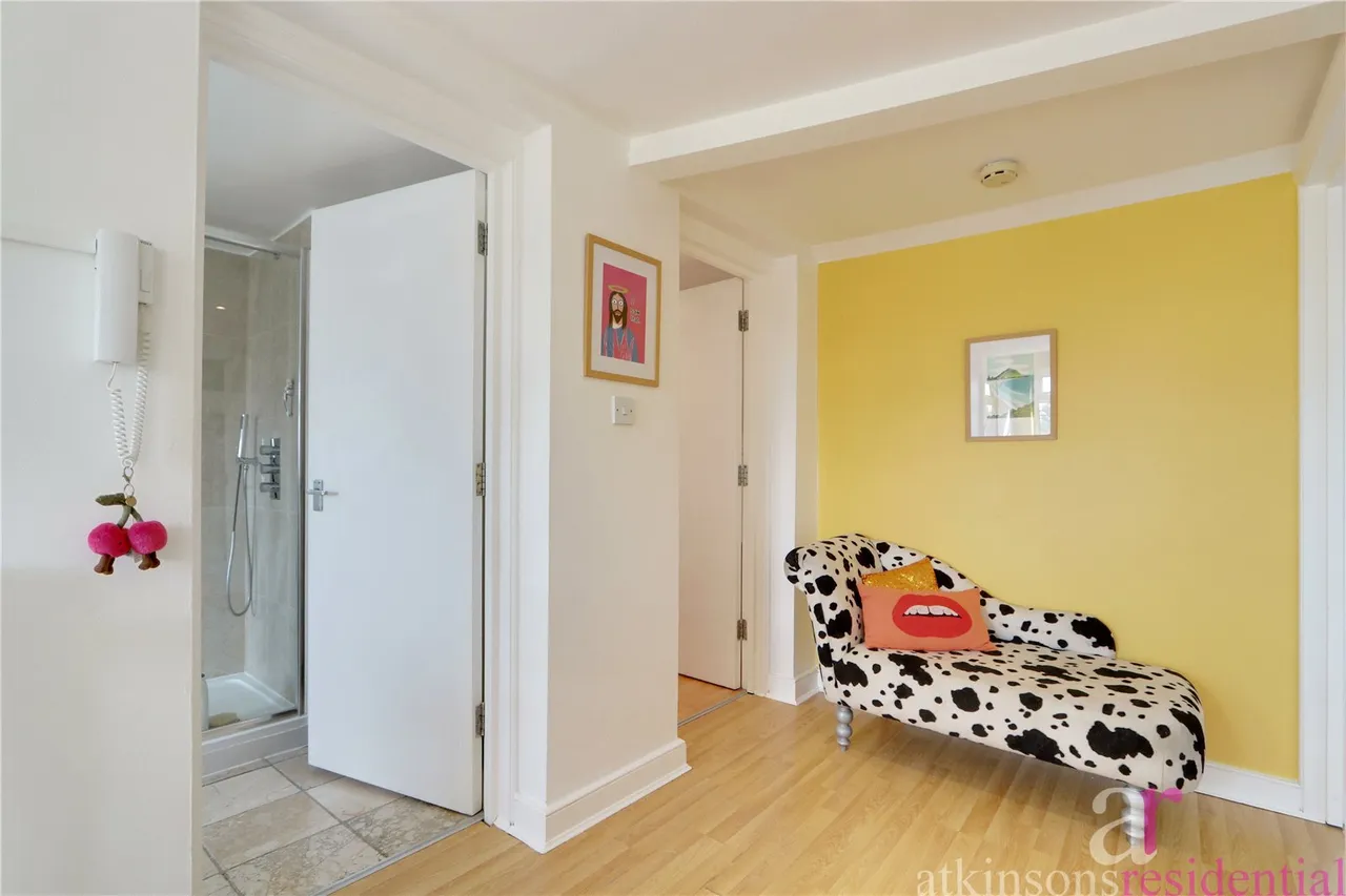 Lancaster Road, Enfield, EN2, photo 9