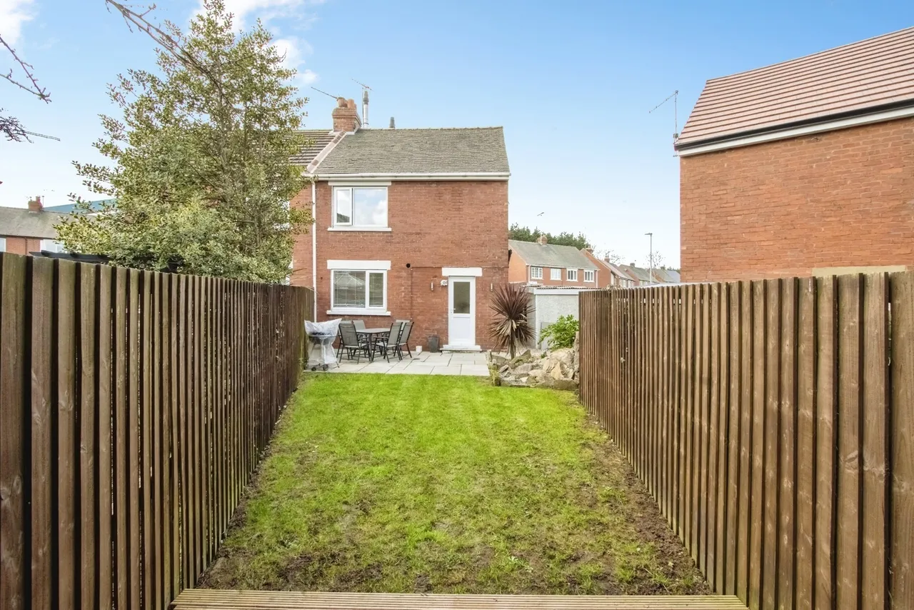 Ashcombe Drive, Knottingley, West Yorkshire, WF11, photo 4