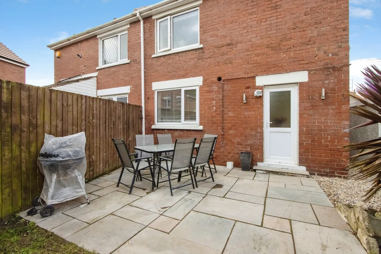 Ashcombe Drive, Knottingley, West Yorkshire, WF11, photo 17