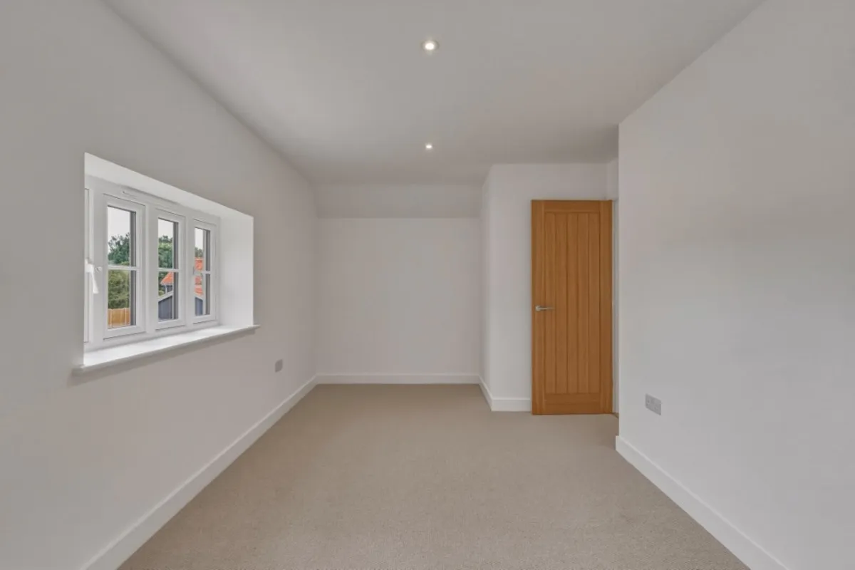 Nightingale Close, Knodishall, photo 26
