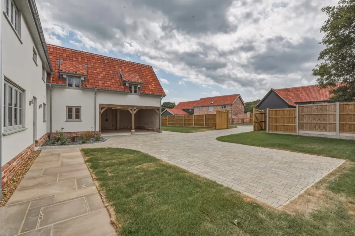Nightingale Close, Knodishall, photo 32
