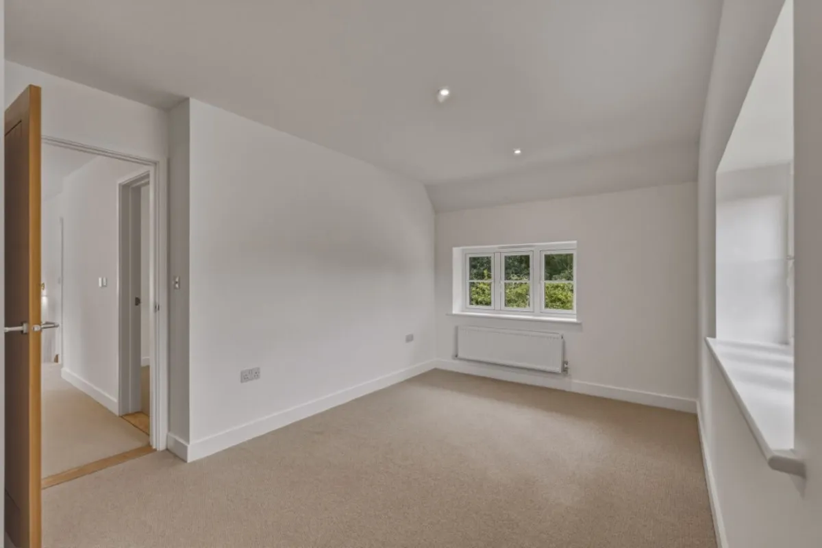 Nightingale Close, Knodishall, photo 22