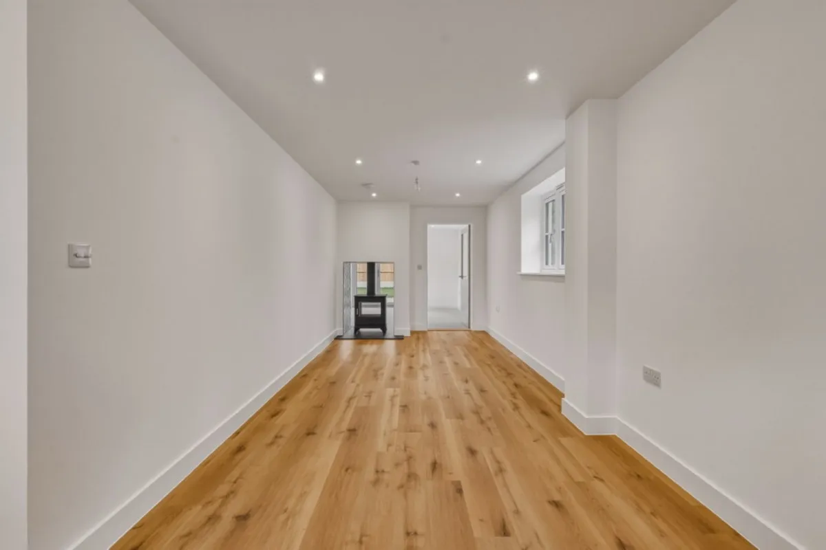Nightingale Close, Knodishall, photo 12