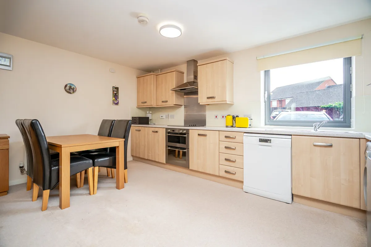 Milton Keynes, MK10, photo 10