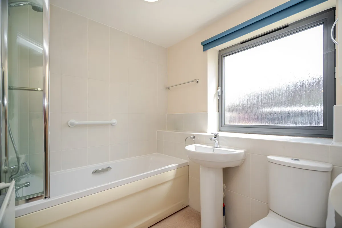 Milton Keynes, MK10, photo 6