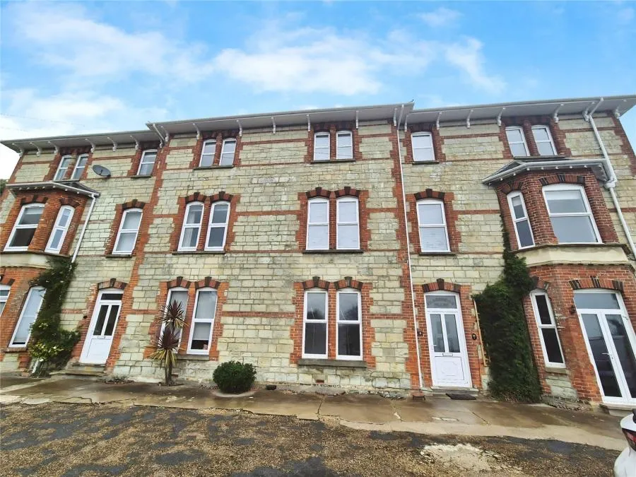 Grove Road, Ventnor, PO38, photo 16