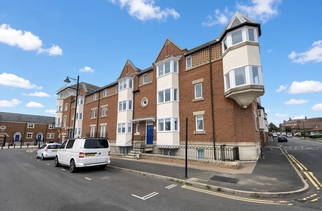 2 bed flat to rent, Howard Court, North Shields, NE30