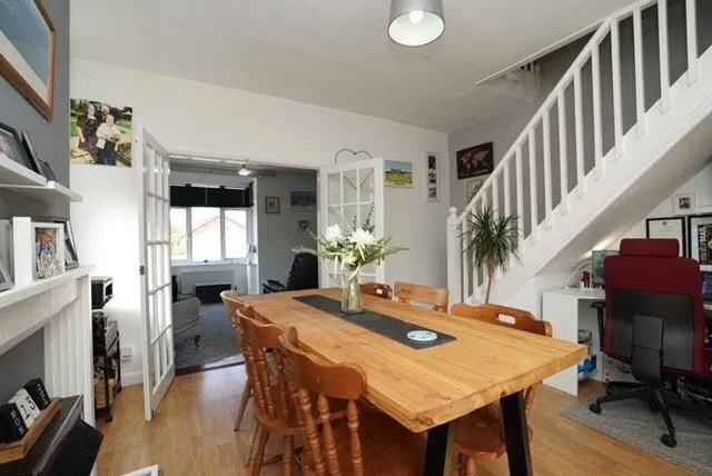 Mansfield Road, Selston, NG16, photo 7