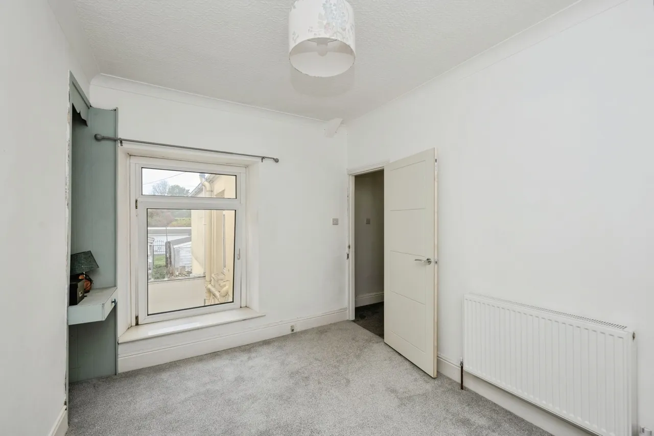 Alexandra Road, Gorseinon, SA4, photo 14