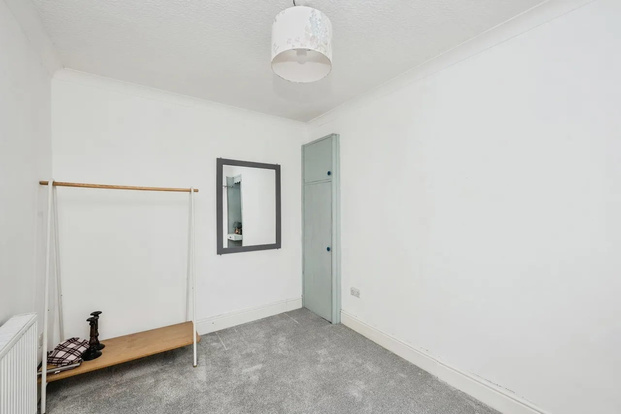 Alexandra Road, Gorseinon, SA4, photo 13