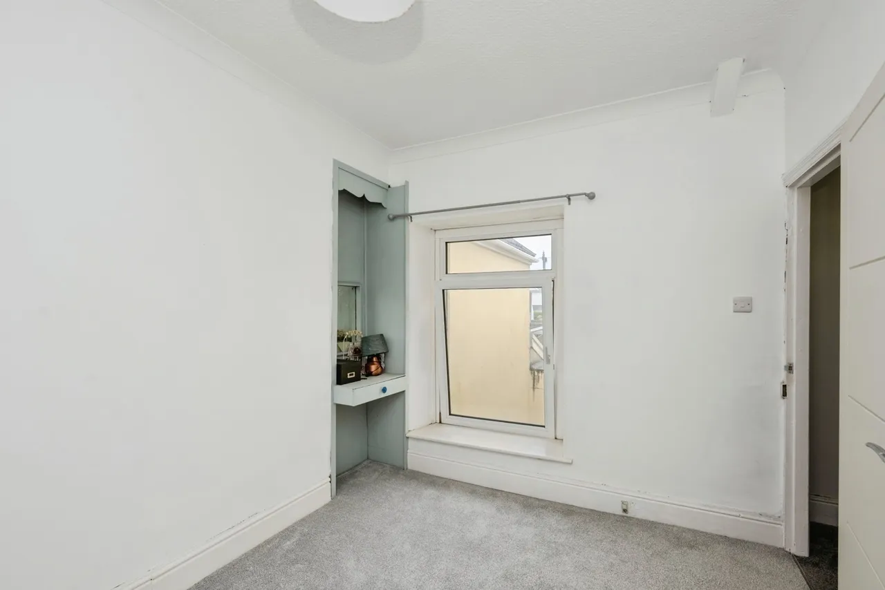 Alexandra Road, Gorseinon, SA4, photo 12