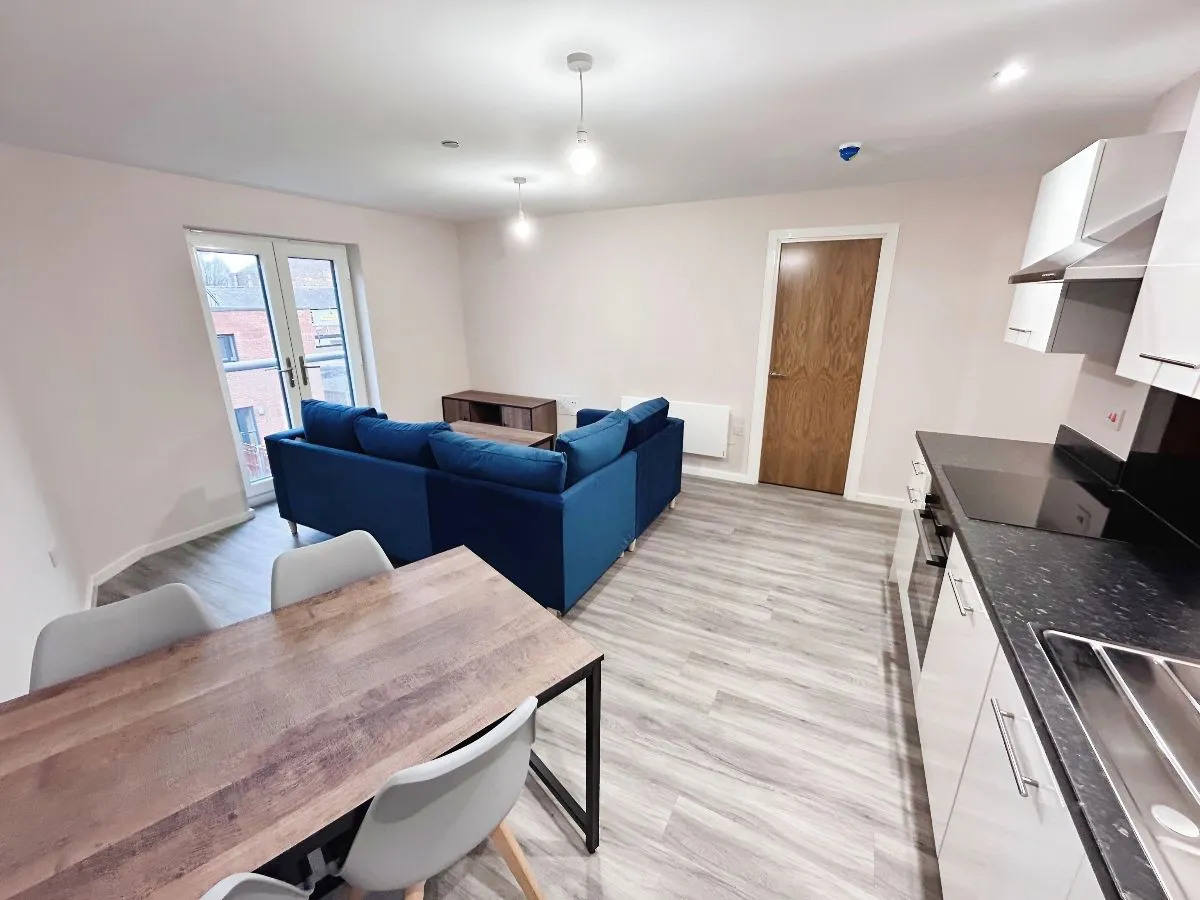 2 bed flat for sale — Belltower House, Manchester, M15 4FW