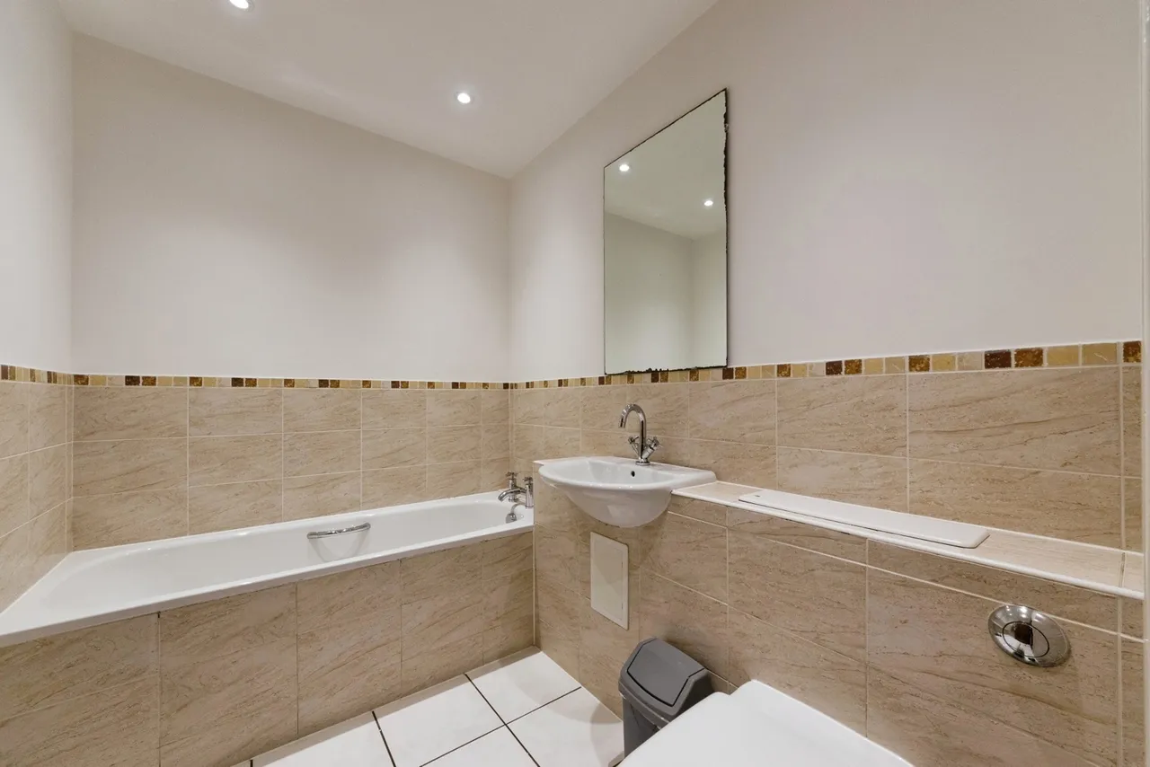 Lode Lane, Solihull, B91, photo 10